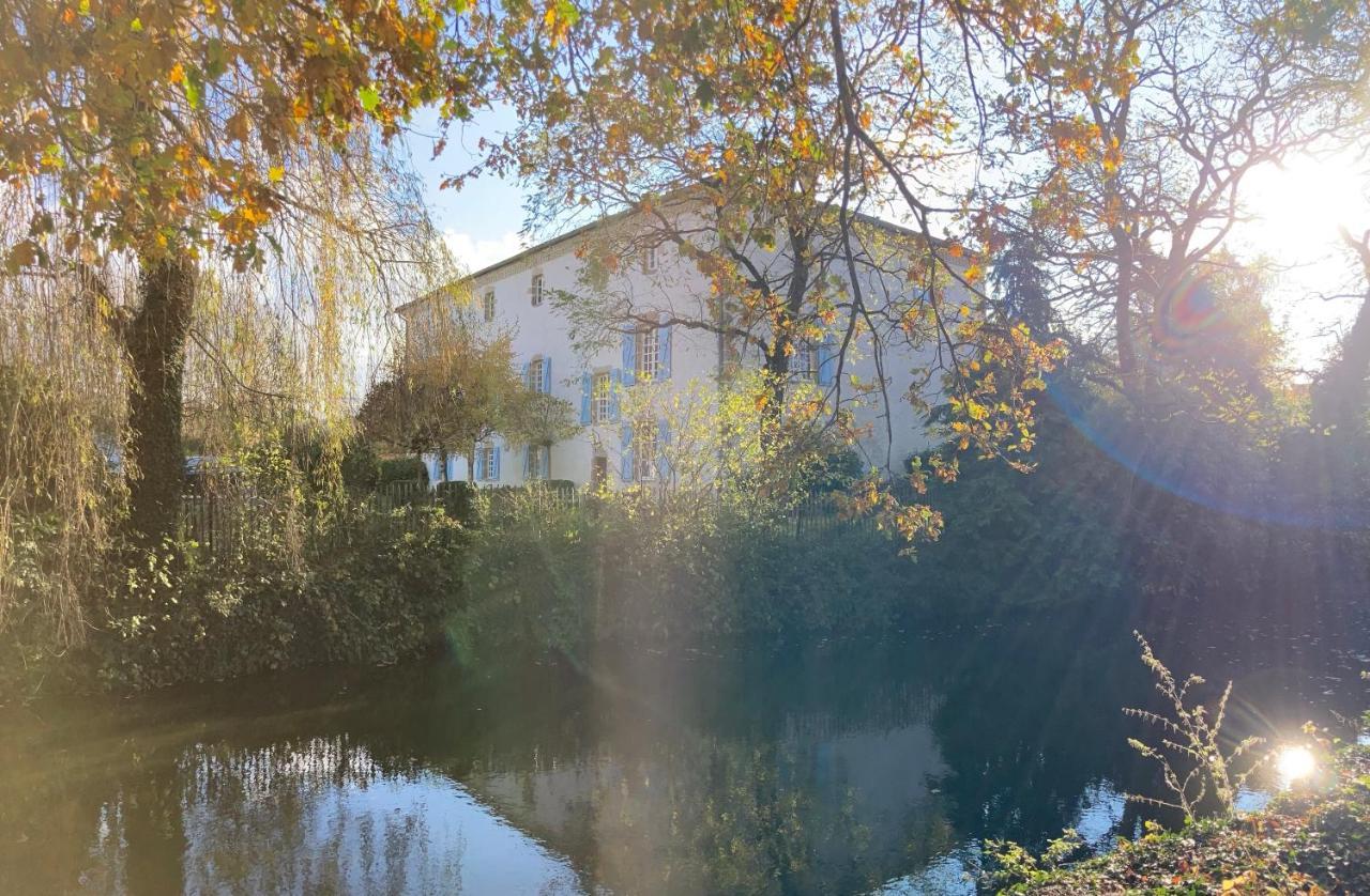 Domaine La Reveille Bed & Breakfast Dore-l'Eglise Exterior photo