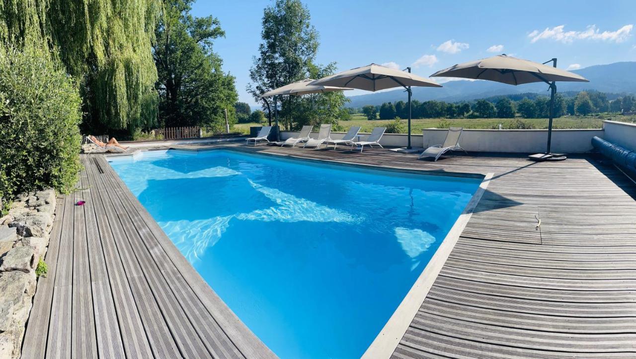 Domaine La Reveille Bed & Breakfast Dore-l'Eglise Exterior photo