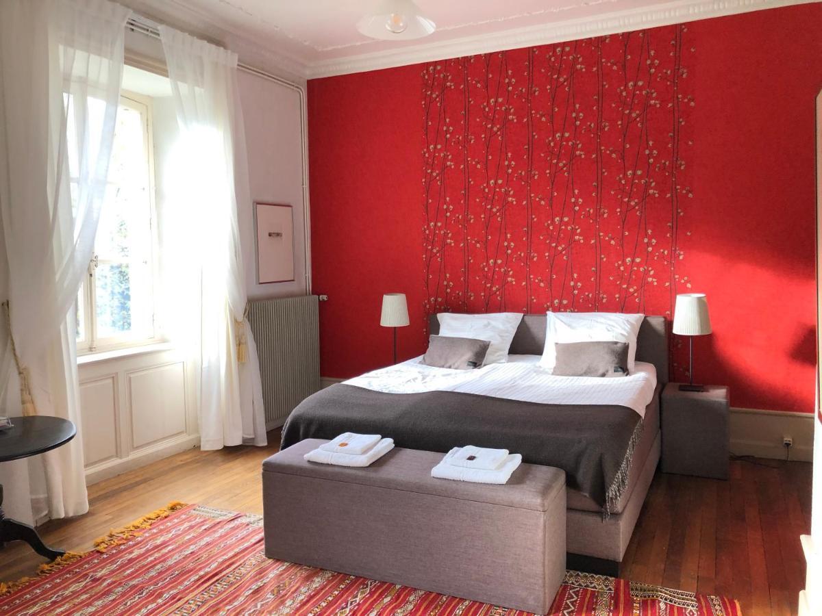 Domaine La Reveille Bed & Breakfast Dore-l'Eglise Exterior photo
